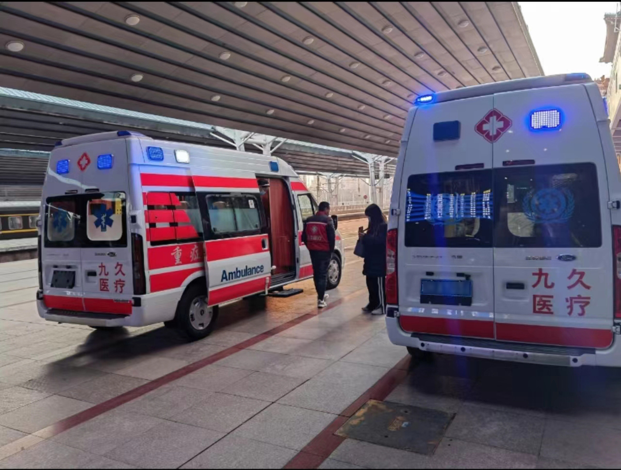 嘉禾县救护车长途转运